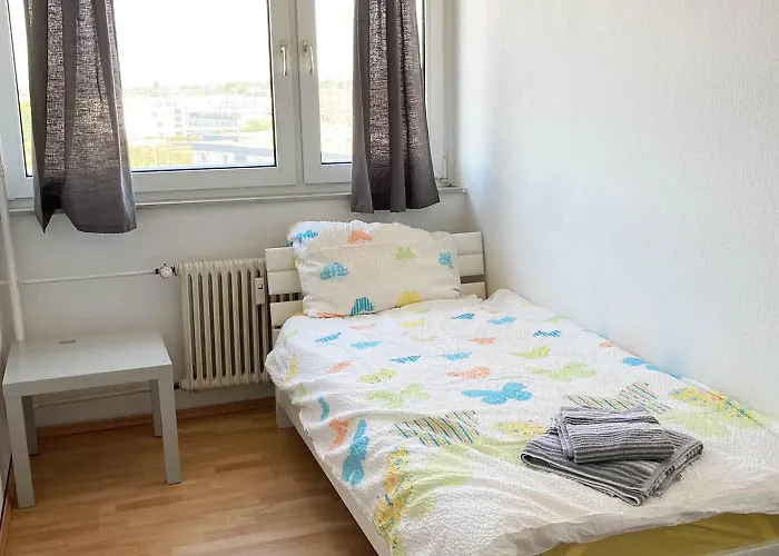 Stylish Apartment In Koeln-Deutz