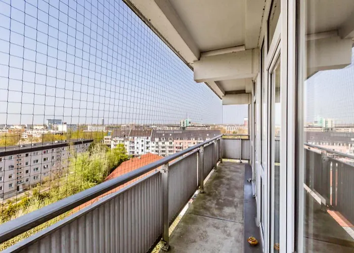 Stylish Apartment In Koeln-Deutz